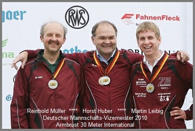 DM2010 Mannschaft Silber A30M-INT.